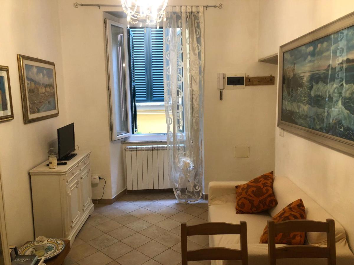 Casa Gabry In Centro Leilighet Sarzana Eksteriør bilde